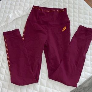 Doyoueven DYE adapt leggings burgundy